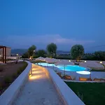 Luxury Happynest Spasmeni Vrisi