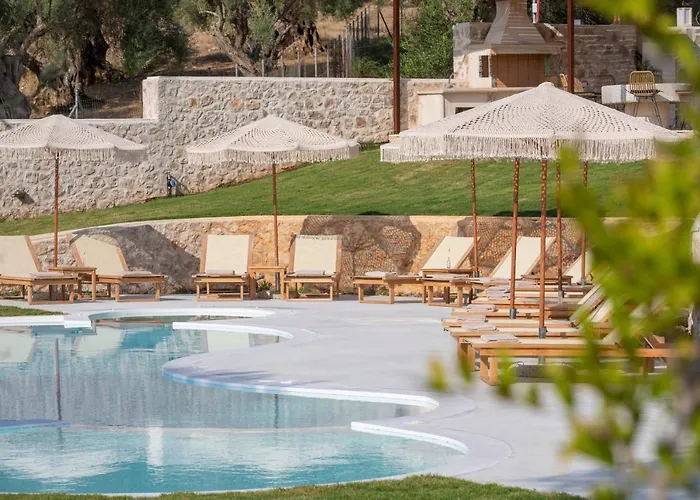 Luxury Happynest Βίλα Spasmeni Vrisi